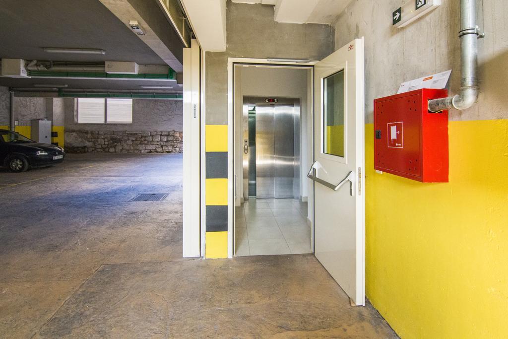 Laura Lux Suites Spalato Esterno foto