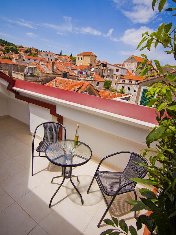 Laura Lux Suites Spalato Esterno foto